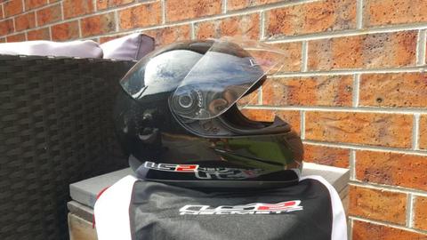 Black LS2 Helmet - XL - FF350