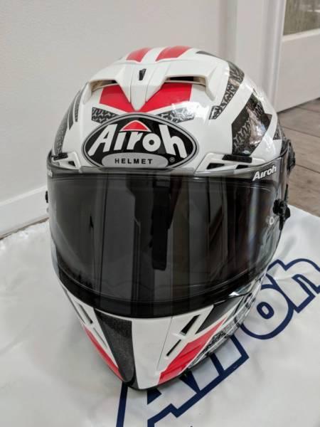 Airoh GP 500 Helmet (Medium)