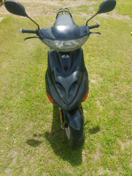 BUG adly sf50 50cc scooter with RWC