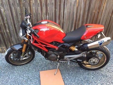Ducati Monster 1100 - best value you will find