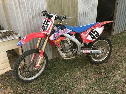 CRF450R GREAT CONDITION!!