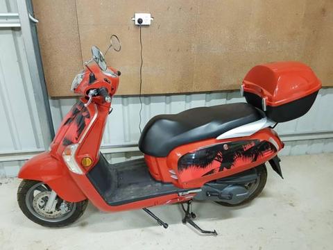 Kymco 125cc Scooter 2011 as new