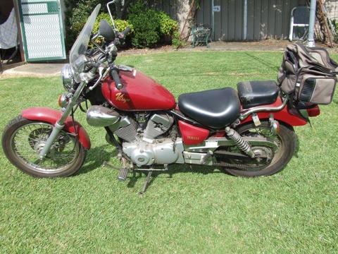Motorcycle Yamaha XV250