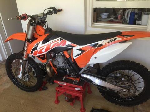 Ktm 250sx 2015 3hrs