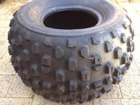 Heng Shin Quad Tyre