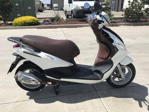 PIAGGIO FLY 10/2010 MODEL 23254KMS PROJECT READ ADD DETAILS