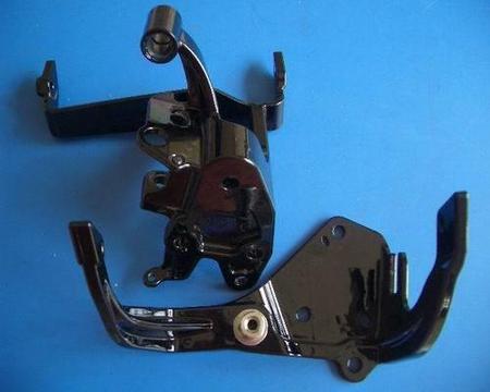 HARLEY DAVIDSON FLOORBOARD BRACKETS LEFT & RIGHT NEW SOFTAIL FLST