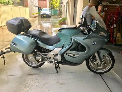 BMW Motor Cycle K12002A package in Good Condition