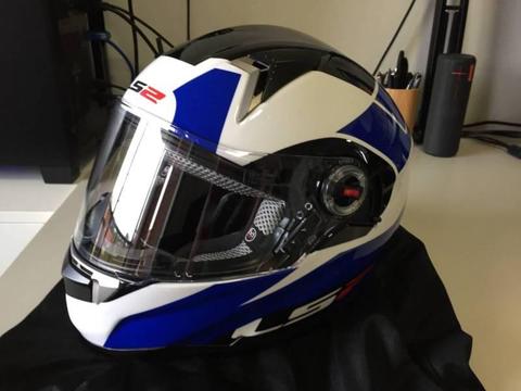 LS2 FT2 Helmet Size small