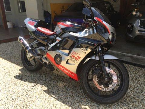 Honda cbr 250 rr fireblade will come with 12 months rego learner