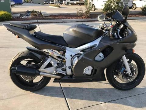 YAMAHA YZFR6 YZF R6 11/2000 MODEL 41437KMS CLEAR PROJECT OFFERS