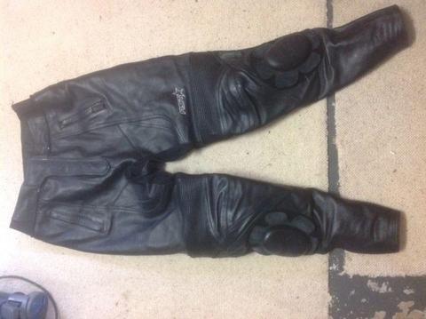Motorcycle leather pants
