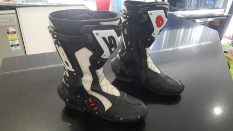 For sale sidi boots as new