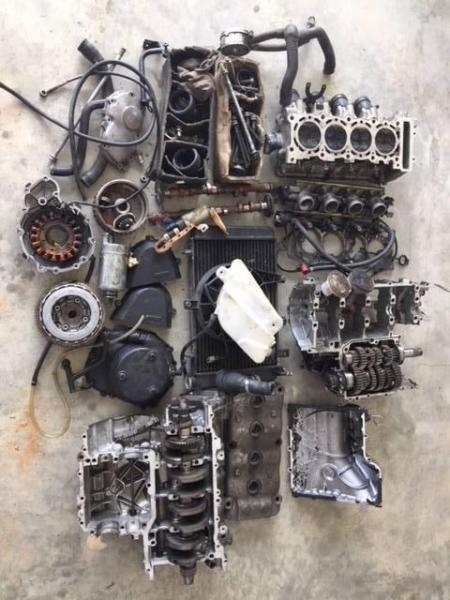 Triumph TT600 engine
