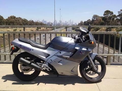 Suzuki Across GSX 250 with 7 ½ Months Vic REGO - Learner Approved
