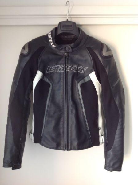 Dainese Ladies Motorcycle Jacket Size 40 (suit a Size 10) Like NEW