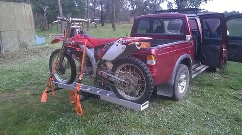 Motow motorcycle carrier