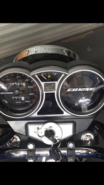 2016 Honda CB 125E