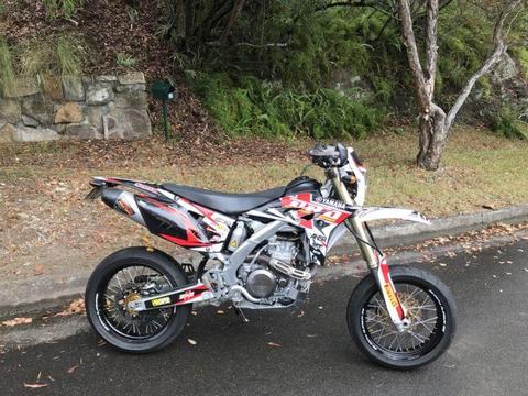 2013 YAMAHA WR450F SUPERMOTO