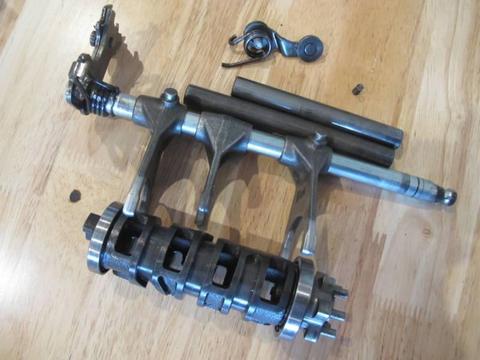 ZX10R gearbox selector parts