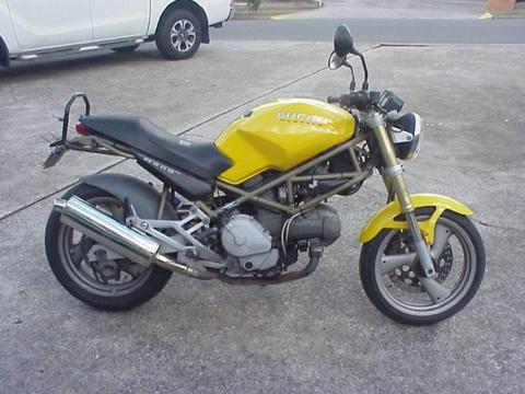 Ducati 600 Monster 1996 for Wrecking