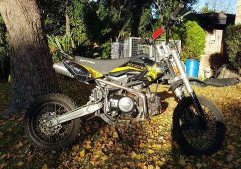 Pitpro 125cc Thumpster Pit Trail Bike 4 speed manual with clutch