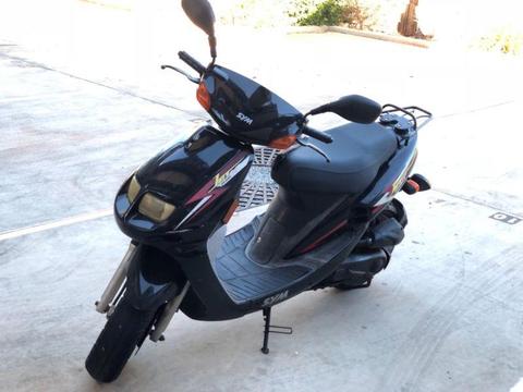 SCOOTER $900 very good condition