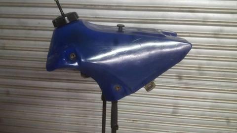 YZ400f fuel tank, Fits WR YZF 400 and 426