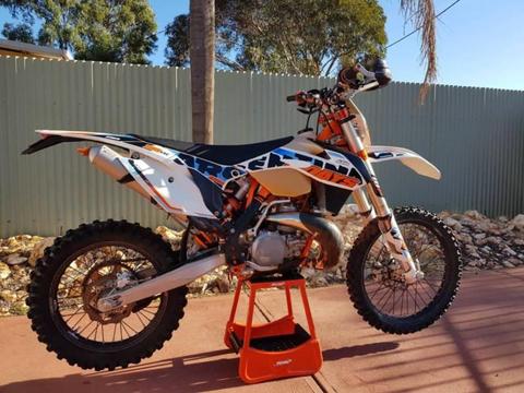 KTM 300 Exc 2015 6 Day, with main, bottom and top end rebuild