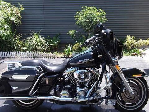 HARLEY DAVIDSON STREETGLIDE