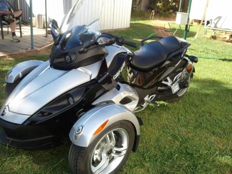 2008 Can-am spyder motorcycle