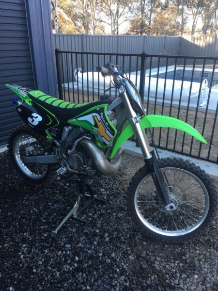 2003 KX250