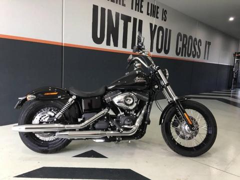 2017 Harley-Davidson Dyna Street Bob 103 (FXDB)