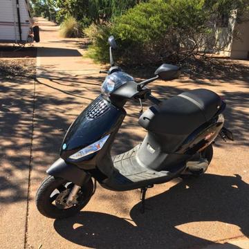 Im selling scooter !!