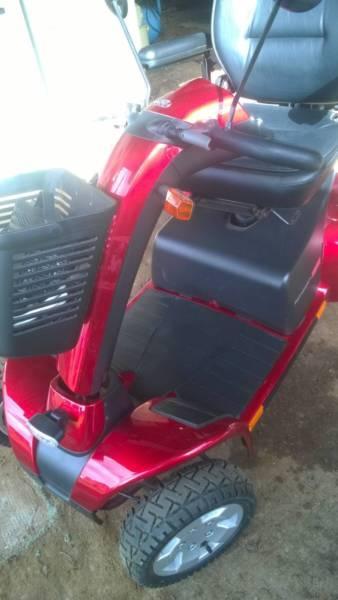 MOBILITY SCOOTER PATHRIDER 130 XL IN VERY GOOD CONDITION