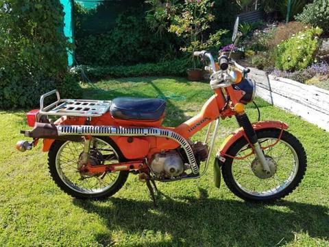 Honda ct 90 Trail motorbike with lots of spares