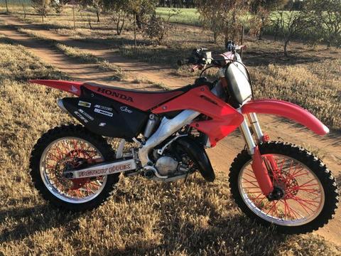 HONDA CR125R 2002