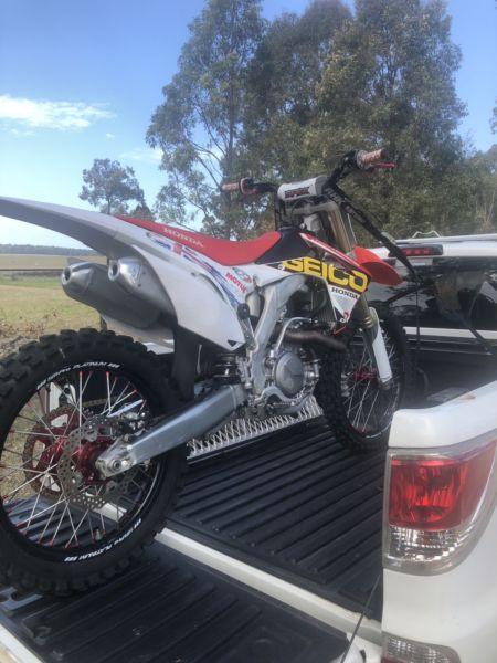 Crf 450r 2016 (less than 2 hours)