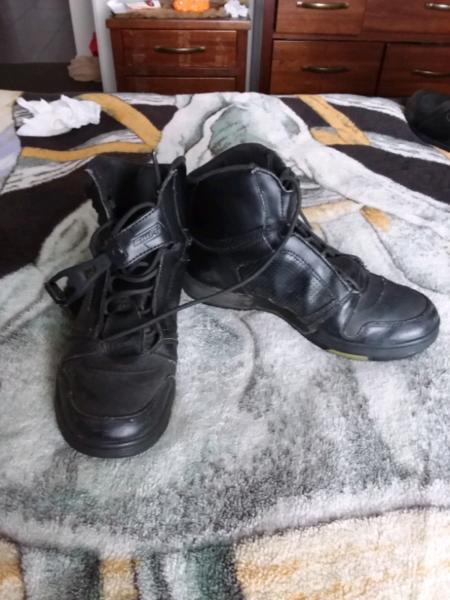 Shift motorcycle boots