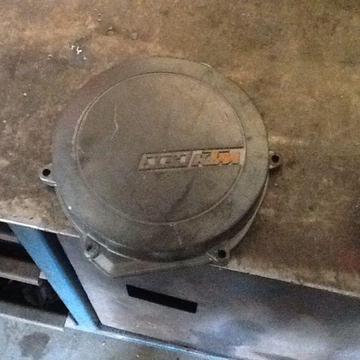 Ktm 450 exc 2008 clutch side cover