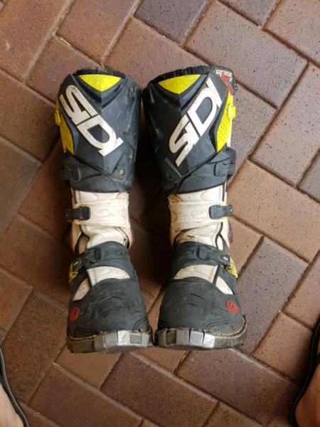 Motocross Boots - Sidi Crossfire 2