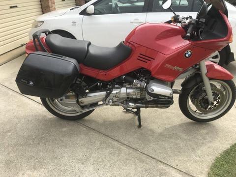 BMW R1100RS 1995 Make an offer. Need Gone