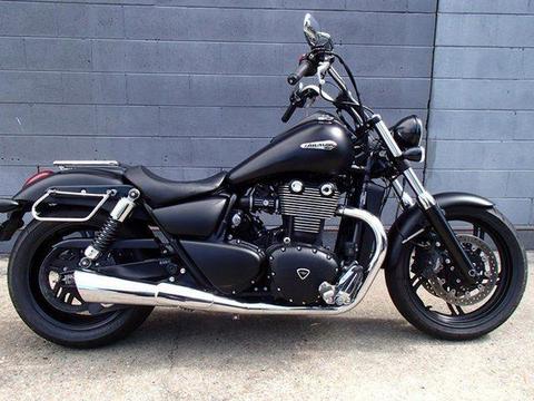 2014 Triumph Thunderbird Storm (abs) 1700CC Cruiser 1699cc