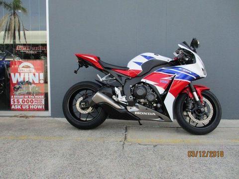 2015 Honda CBR1000RR (fireblade) 1000CC Sports 999cc