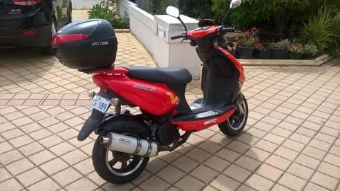 vmoto scooter