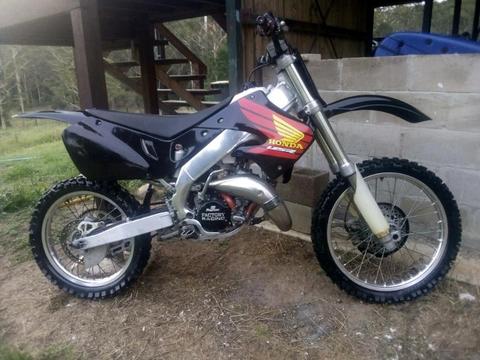98 cr125 immaculate