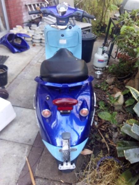 125cc Scooter