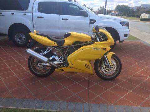 *Reduced Price* Ducati 900 ss Rare yellow race colour