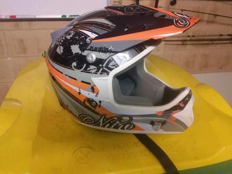 nitro mx helmet small