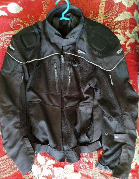 Motor bike jacket - light weight - removable inner jacket
